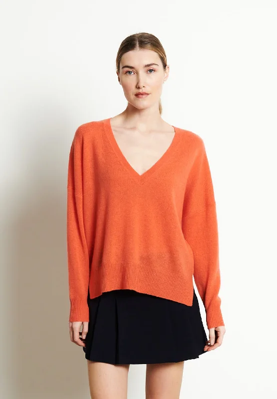 RIA 3 Pull col V profond oversize en cachemire mandarine