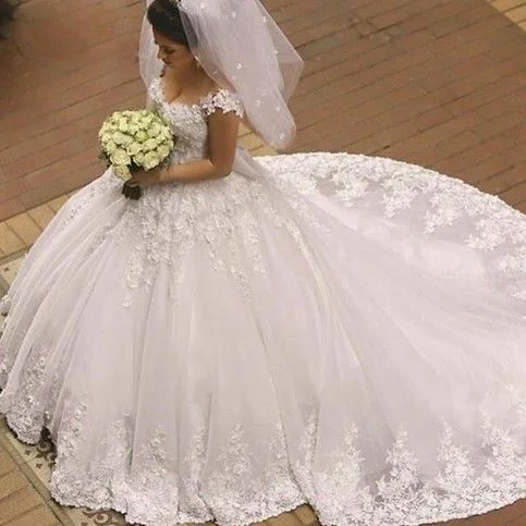 princess wedding dress ball gown boho lace applique cap sleeve elegant off white wedding gown