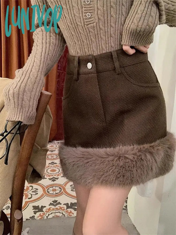 Lunivop Women's Plush Patchwork Woolen High Waisted Skirt Harajuku Korean 90s Y2k Streetwear Fashion Female Vintage A-line Mini Skirt