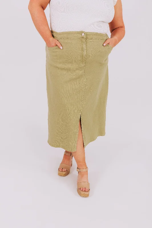 PLUS SIZE - Sweet Pea Skirt