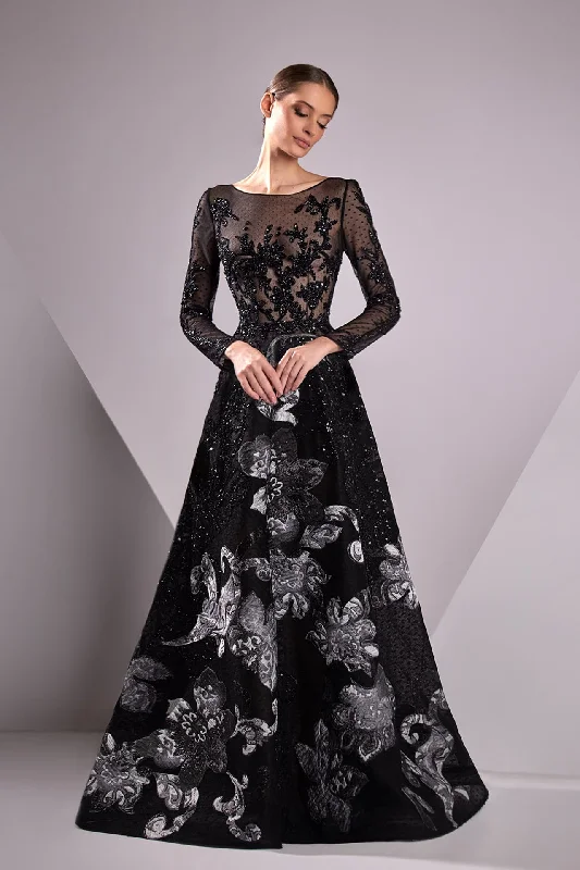 Pont d'esprit tulle gown with embroidery